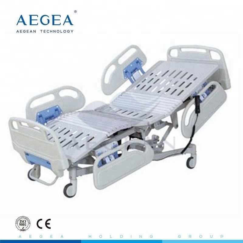 5-फंक्शन सेंटर-नियंत्रित कैस्टर मेडिकल मरीज इलेक्ट्रिक फिजियोथेरेपी बिस्तर